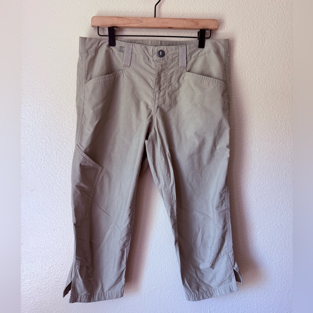 PATAGONIA Vegna Rock Cropped Khakis
